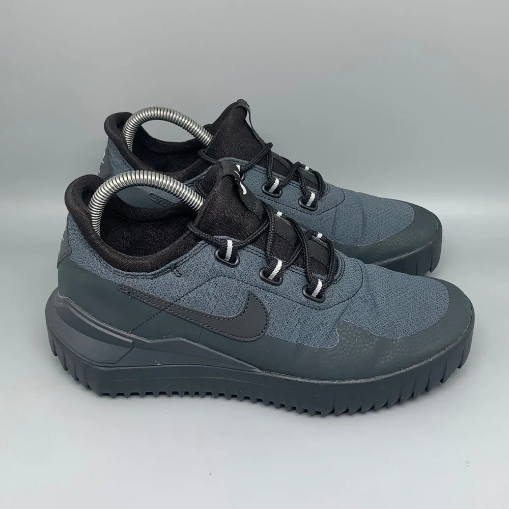 Nike Air Wild Black Anthracite‎ Trail Shoes 917547‑002 Men’s Sz 6 Women's Sz 7.5